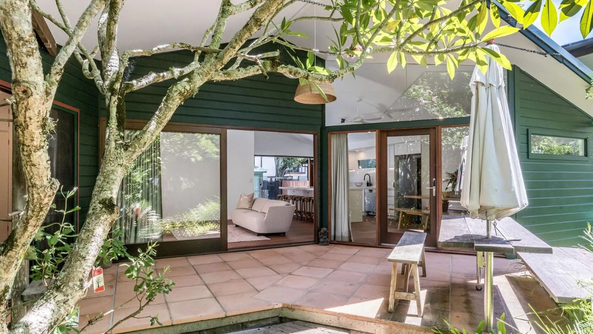 Holiday home Green Dragon Byron Bay