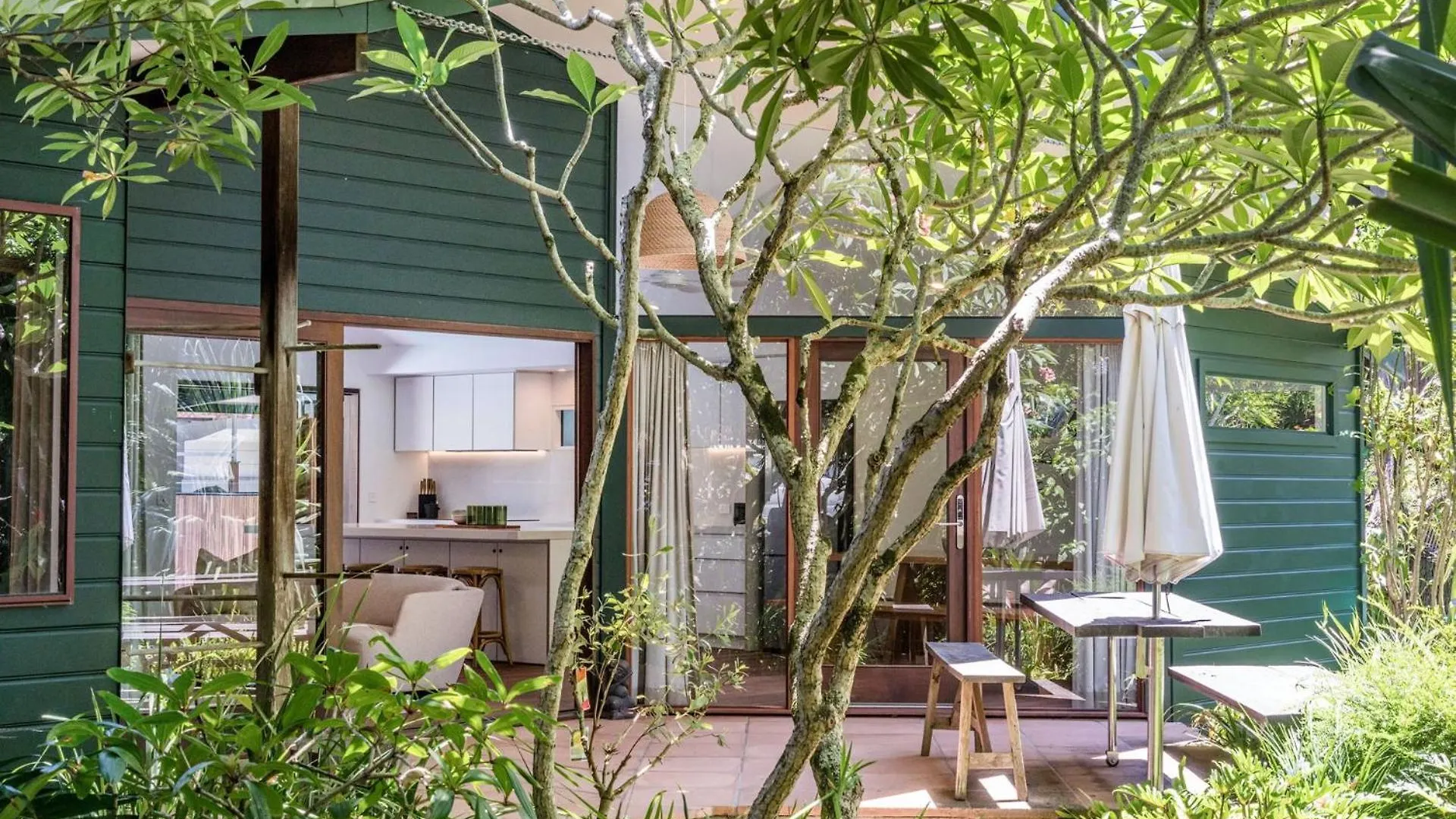 Green Dragon Byron Bay Holiday home